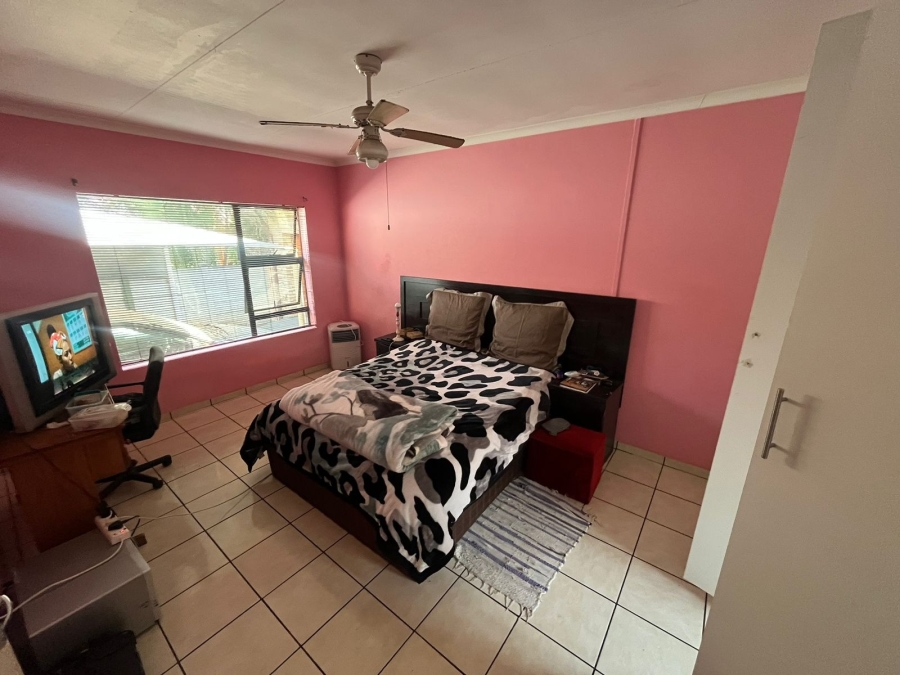 4 Bedroom Property for Sale in Bodorp North West